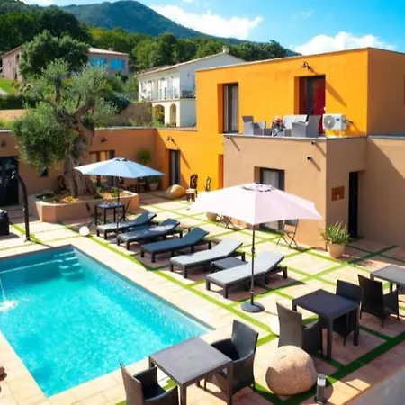Gr20 Dortoirs Hostel Calenzana